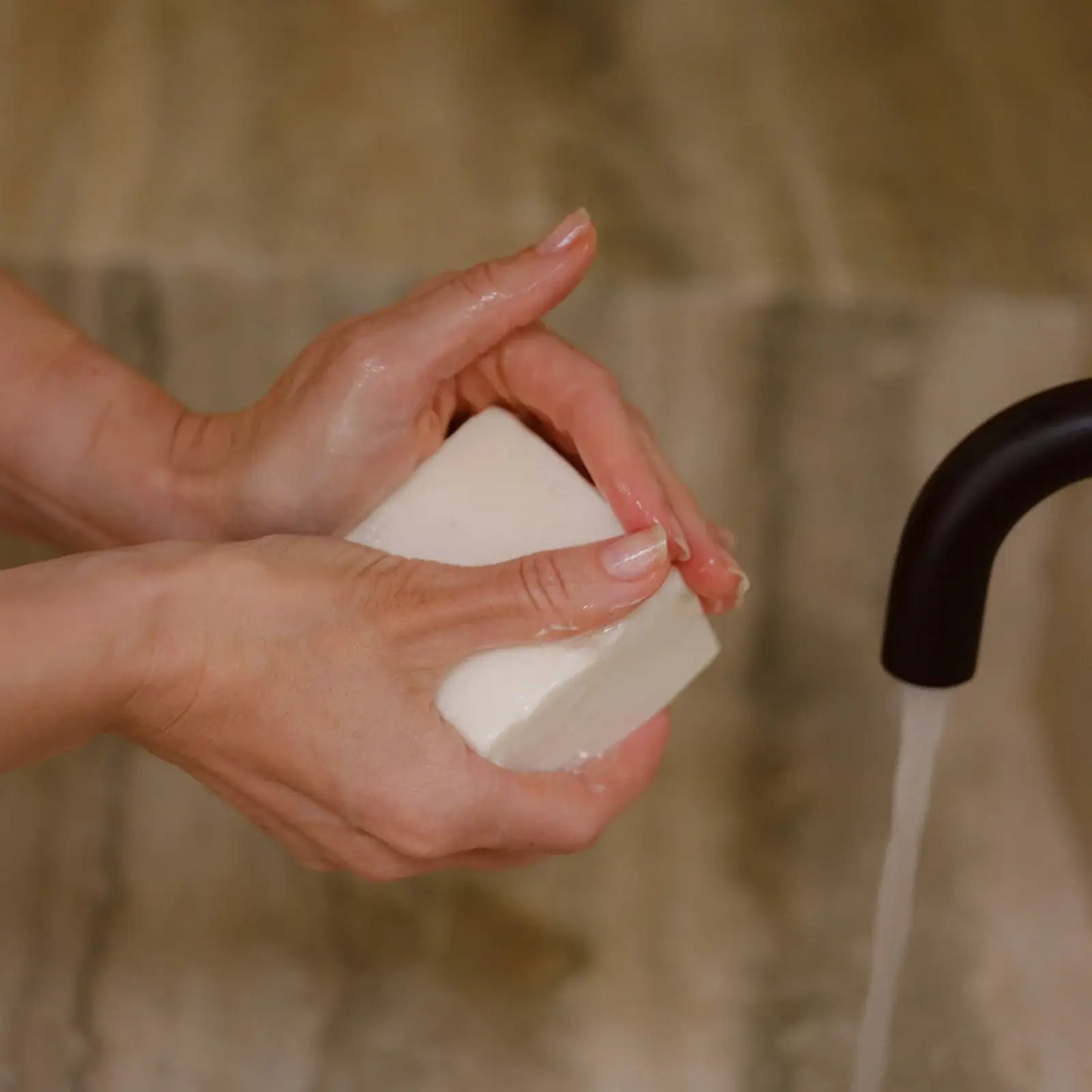 Najeau - Olive Oil Soap w/ Soap Bag